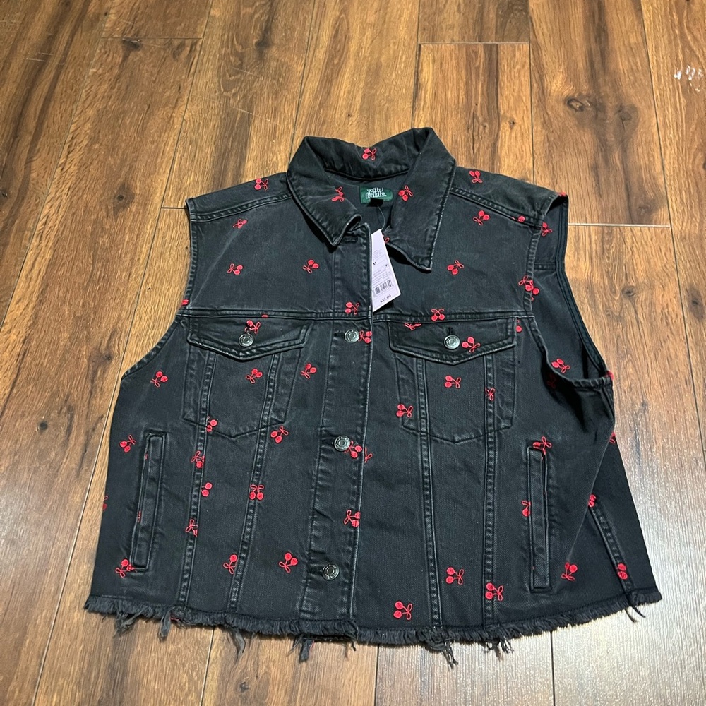 Target Black vest  with Red Embroidery